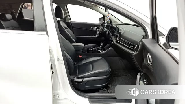 Kia Sportage 5th Generation 2022 Белый из Кореи, фото 2