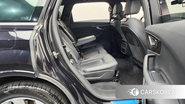 Audi Q7 (4M) 2021 Черный из Кореи, фото 2
