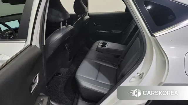 Hyundai Kona (SX2) 2024 Белый из Кореи, фото 2