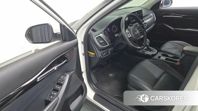 Kia Seltos 2020 Белый из Кореи, фото 2