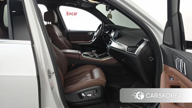 BMW X5 (G05) 2021 Белый из Кореи, фото 2