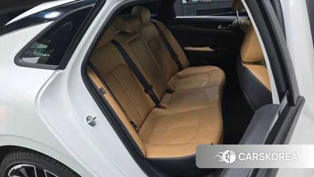 Kia K5 3rd generation 2021 Белый из Кореи, фото 2