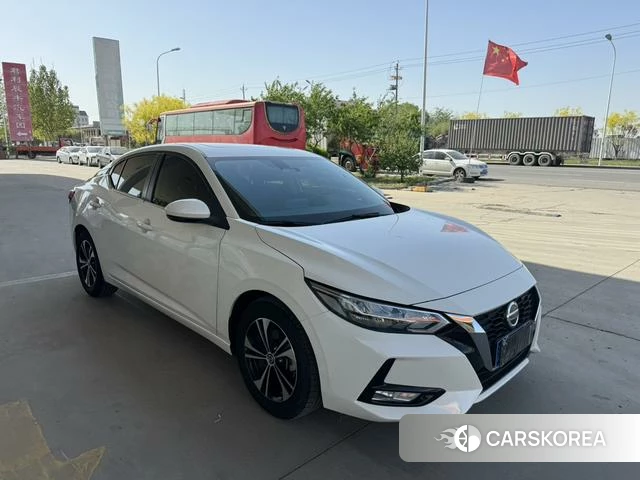 Nissan Xuan Yi 2022 Белый из Китая, фото 2