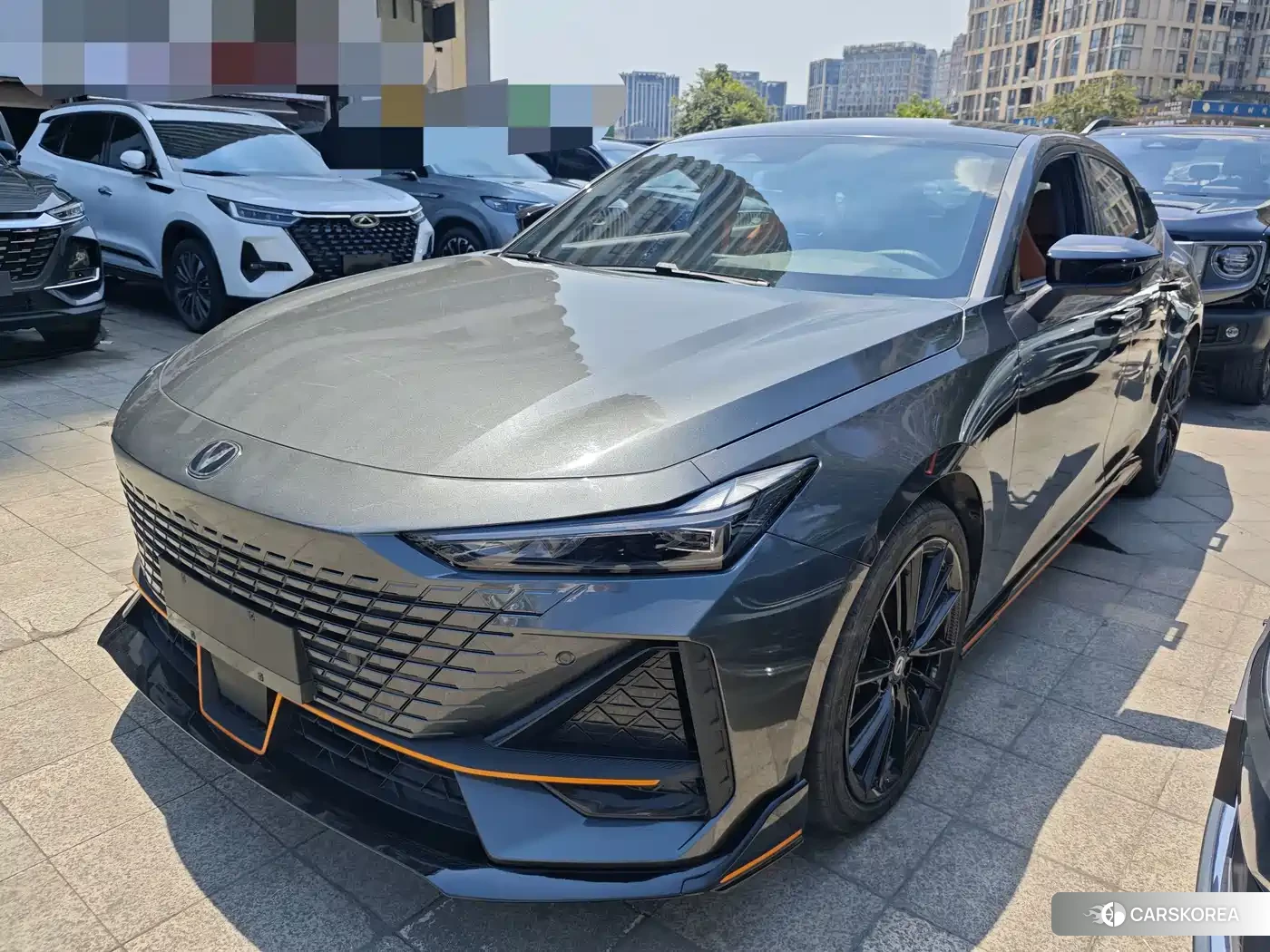 Chang'an UNI-V 2023 Silver/gray из Китая, фото 2