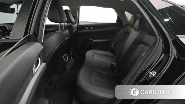 Kia K5 3rd generation 2021 Черный из Кореи, фото 2