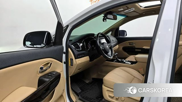 Kia The New Carnival 2020 Белый из Кореи, фото 2