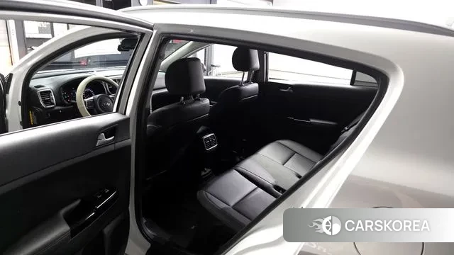 Kia Sportage 4th Generation 2018 Белый из Кореи, фото 2