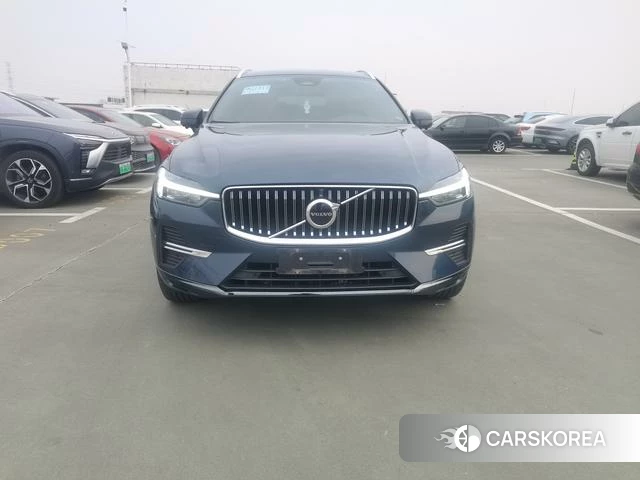 Volvo XC60 2023 Синий из Китая, фото 2