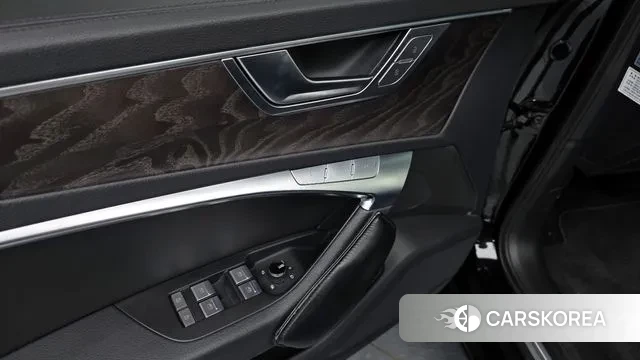 Audi A6 (C8) 2021 Черный из Кореи, фото 2