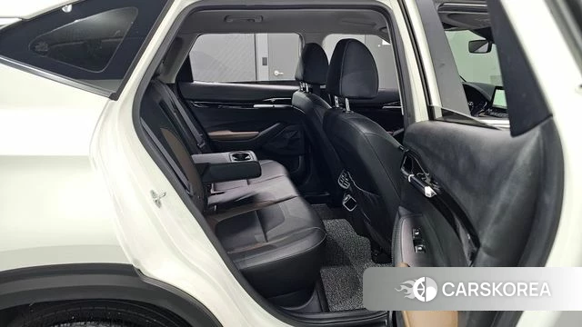 Kia Seltos 2022 Белый из Кореи, фото 2