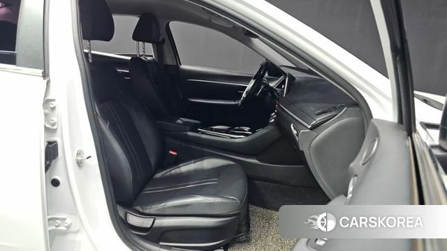 Hyundai Sonata (DN8) 2020 Белый из Кореи, фото 2