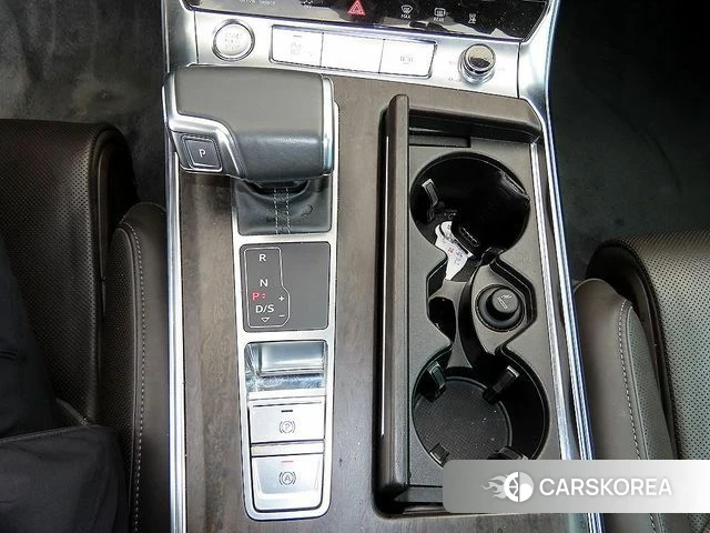 Audi A7 (4K) 2020 Белый из Кореи, фото 2