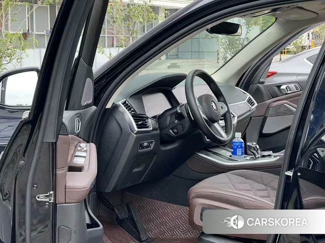 BMW X5 2022 Черный из Китая, фото 2