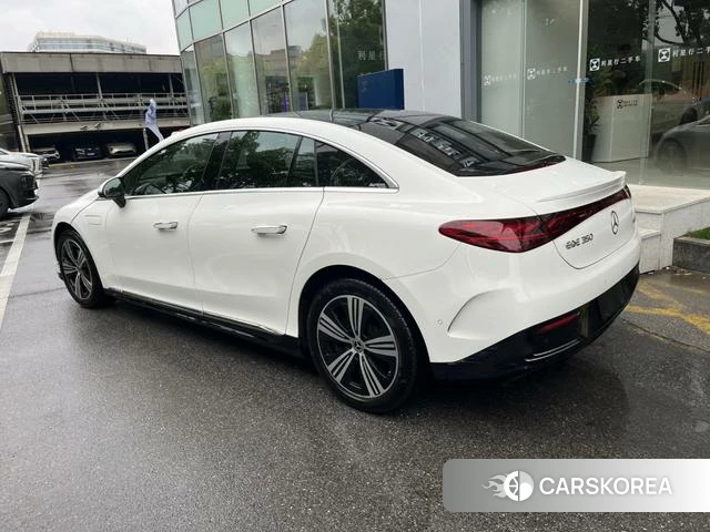 Mercedes-Benz EQE 2023 Белый из Китая, фото 2