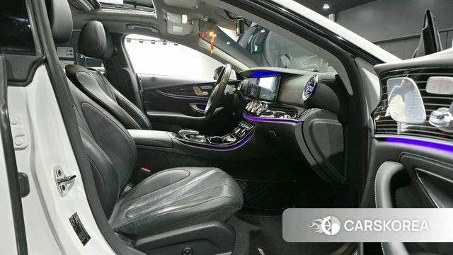 Mercedes-Benz CLS-Class C257 2019 Белый из Кореи, фото 2