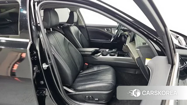 Kia K8 Hybrid 2022 Черный из Кореи, фото 2