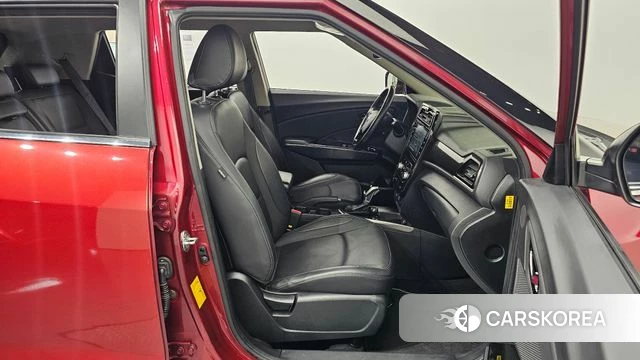 Ssangyong Berry New Tivoli 2021 Красный из Кореи, фото 2