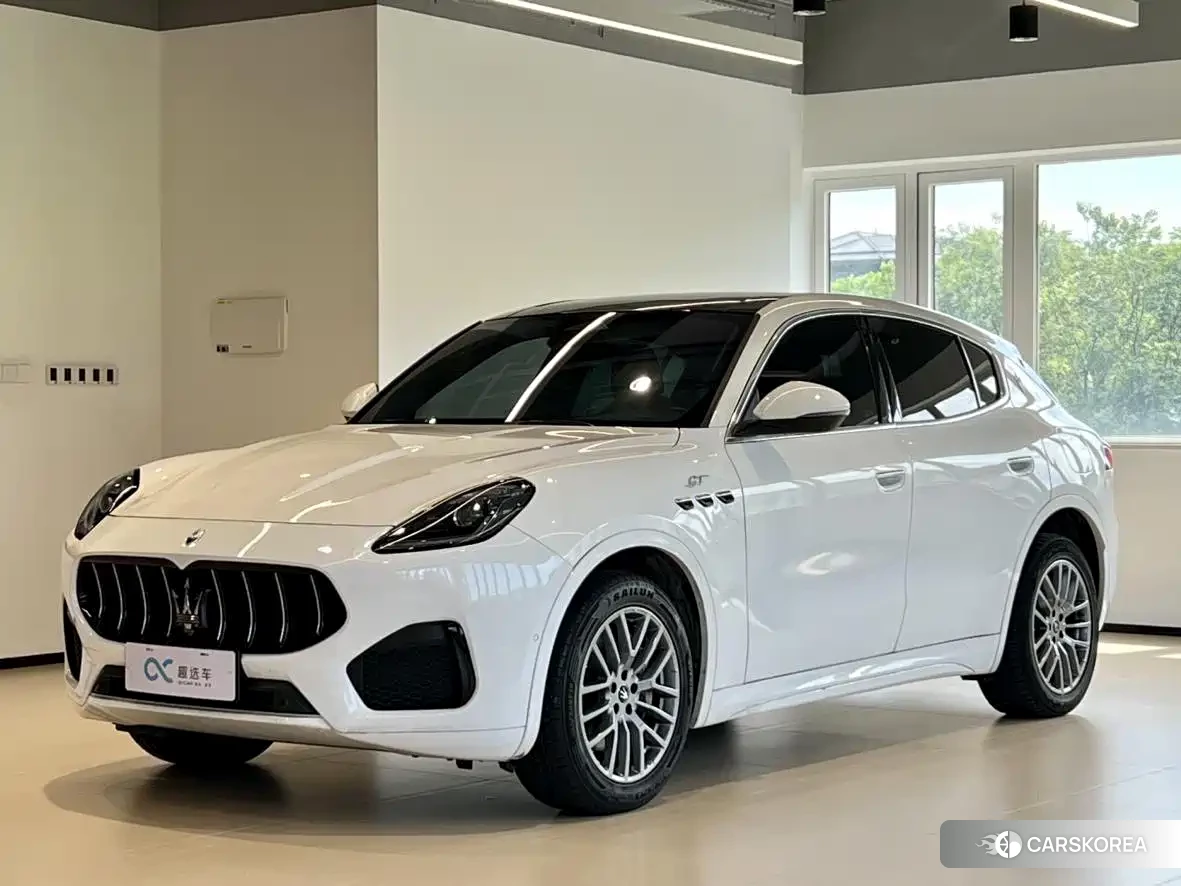 Maserati Grecale 2022 Белый из Китая, фото 2