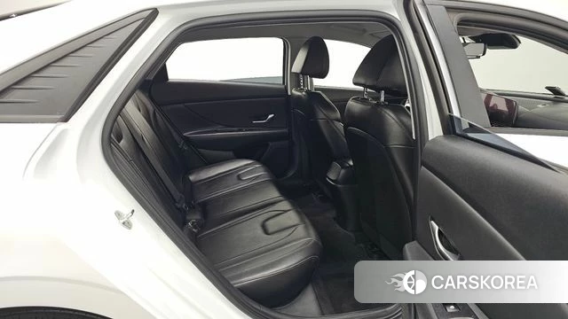 Hyundai Avante (CN7) 2022 Белый из Кореи, фото 2