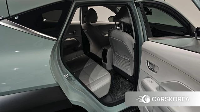 Hyundai Kona (SX2) 2023 Цвет галактики из Кореи, фото 2