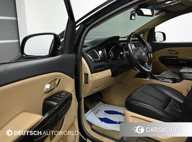 Kia The New Carnival 2018 Черный из Кореи, фото 2