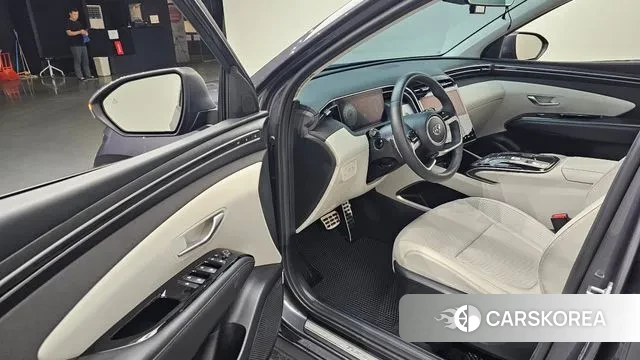 Hyundai Tucson (NX4) 2022 Черный из Кореи, фото 2