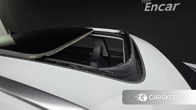 Audi Q3 (F3) 2022 Белый из Кореи, фото 2