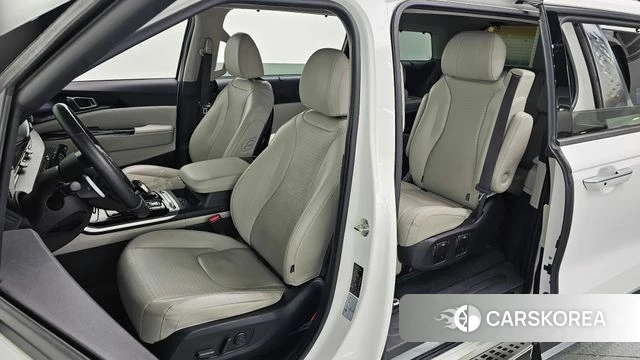 Kia Carnival 4th generation 2020 Белый из Кореи, фото 2