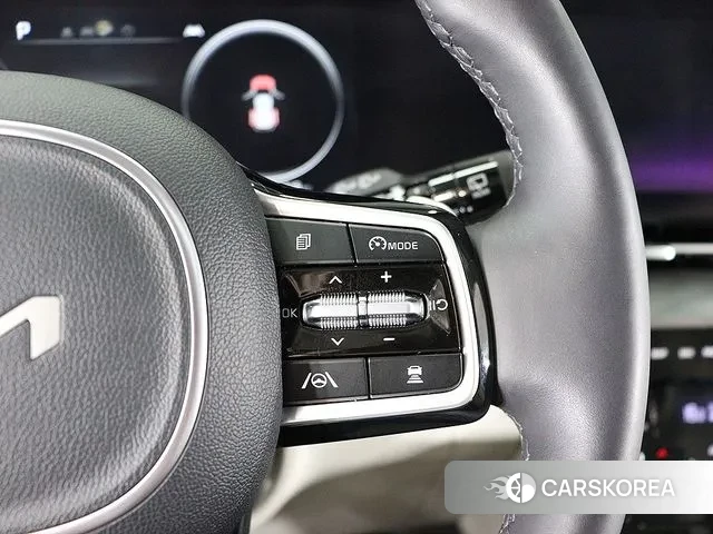 Kia Carnival 4th generation 2023 Черный из Кореи, фото 2