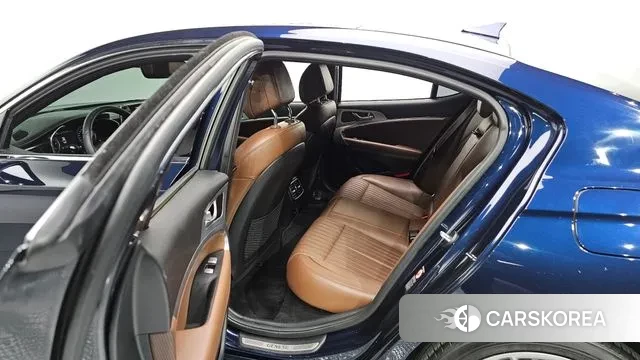 Genesis G70 2019 Синий из Кореи, фото 2