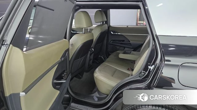 Ssangyong Torres 2023 Черный из Кореи, фото 2