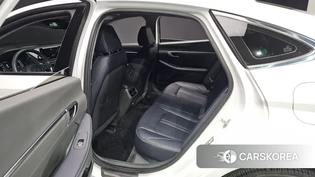 Hyundai Sonata (DN8) 2022 Белый из Кореи, фото 2