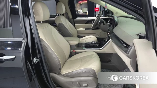 Kia Carnival 4th generation 2021 Черный из Кореи, фото 2