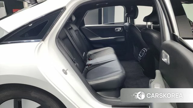 Hyundai Ionic 6 2022 Белый из Кореи, фото 2