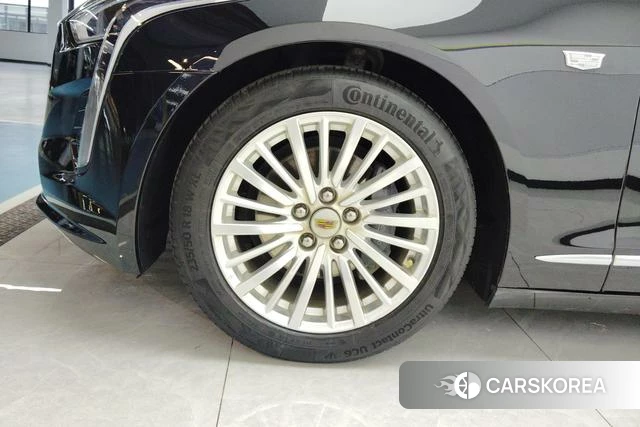 Cadillac CT6 2021 Черный из Китая, фото 2