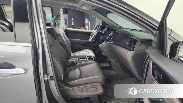 Honda Odyssey 2022 Серый из Кореи, фото 2