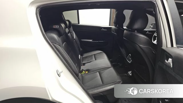 Kia Sportage The Bold 2018 Белый из Кореи, фото 2