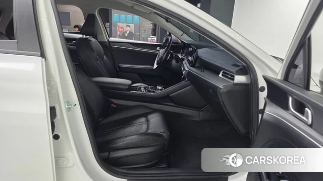 Kia K5 3rd generation 2020 Белый из Кореи, фото 2