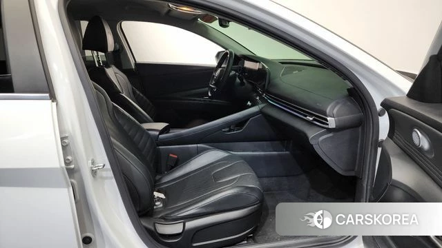 Hyundai Avante (CN7) 2021 Белый из Кореи, фото 2