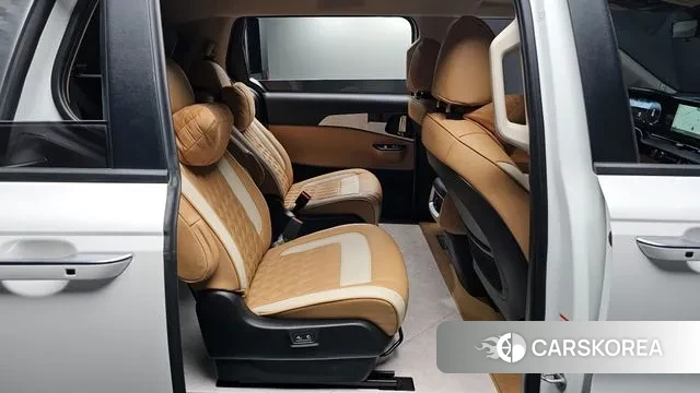 Kia Carnival 4th generation 2023 Белый из Кореи, фото 2