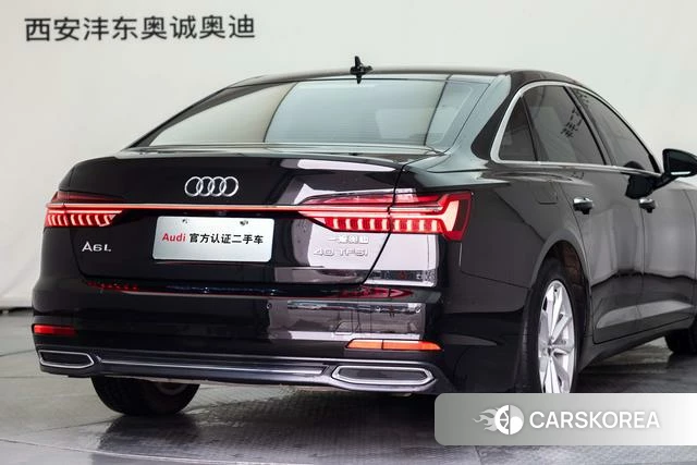 Audi A6L 2021 Черный из Китая, фото 2