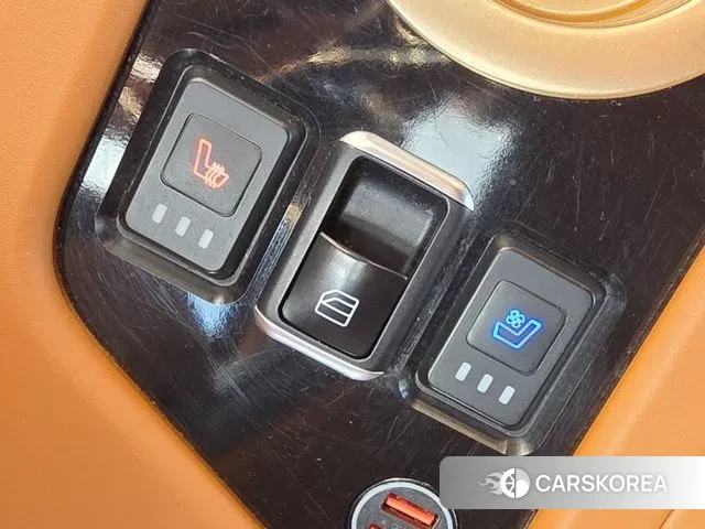 Kia Carnival 4th generation 2021 Черный из Кореи, фото 2