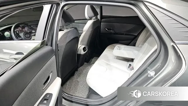 Hyundai Avante Hybrid (CN7) 2021 Серый из Кореи, фото 2