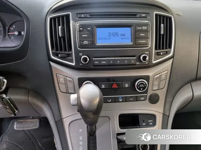 Hyundai The New Grand Starex 2019 Желтый из Кореи, фото 2