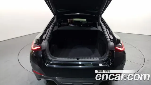 BMW i4 id 2639249 из Кореи 2