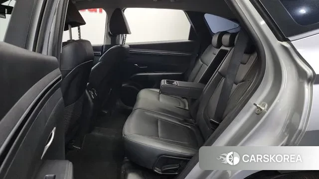 Hyundai Tucson (NX4) 2021 Серебристо-серый из Кореи, фото 2