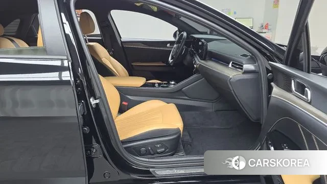 Kia K5 3rd generation 2022 Черный из Кореи, фото 2