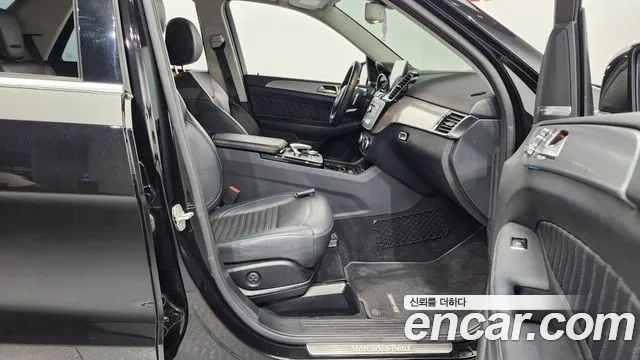 Mercedes-Benz GLE - Class W166 2018 Черный из Кореи, фото 2