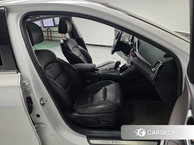 Hyundai Grandeur IG 2018 Белый из Кореи, фото 2