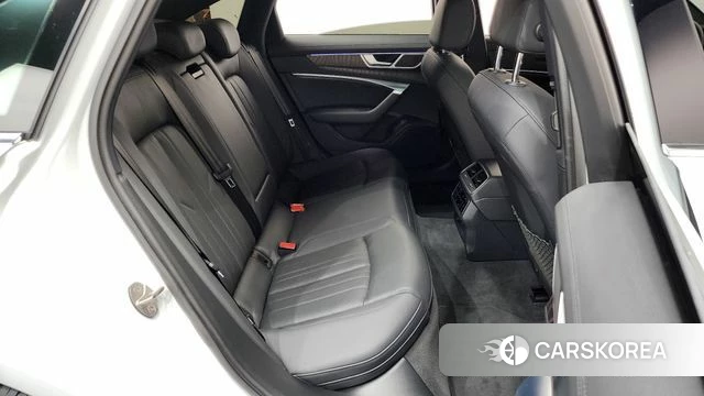 Audi A6 (C8) 2020 Белый из Кореи, фото 2